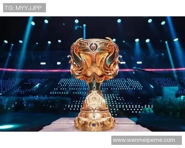 电竞实时数据世界冠军杯特别报道JDG转型之路的成功与挑战分析